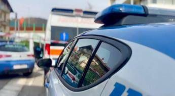 Lodi, 15enne morto folgorato ai piedi di un traliccio dell’alta tensione: ipotesi sfida social