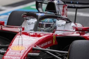 Leclerc, beffa a Miami: lite con il muretto e problemi alla sua Ferrari