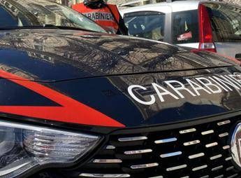 Roma, cade da tetto mentre tenta furto in un capannone: muore 24enne