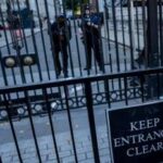 Gb, va a ruba kit sopravvivenza e radio a manovella dopo allerta governo su scorta di cibo e acqua
