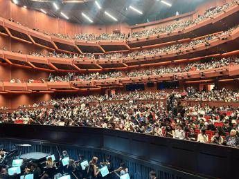 La Fenice trionfa a Shanghai, dieci minuti di applausi per ‘Tosca’