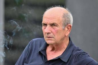 Lazio, ds Fabiani ai tifosi: “Fermiamo la contestazione e facciamo una tregua”